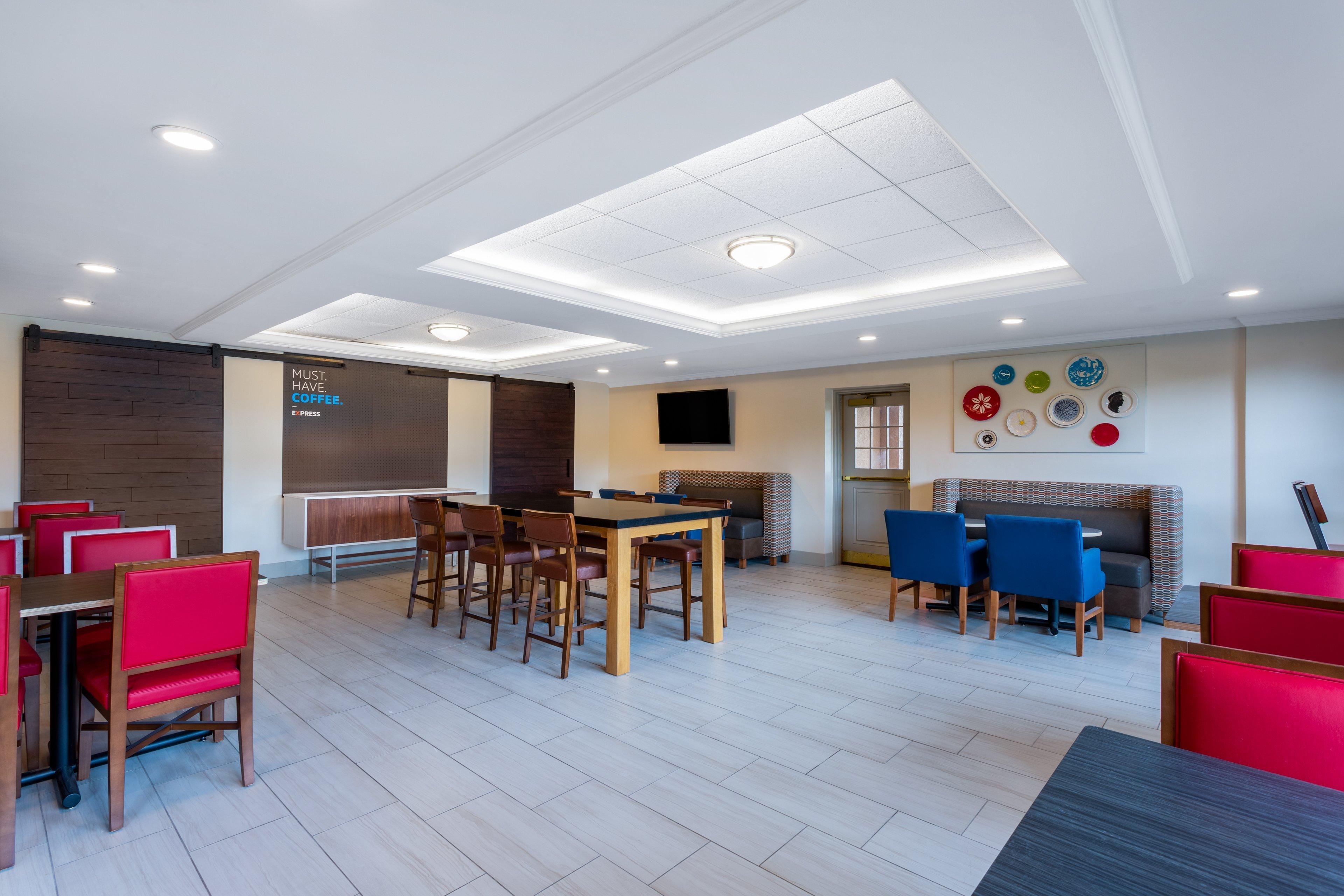 Holiday Inn Express Hotel & Suites Philadelphia - King Of Prussia By Ihg Exterior foto