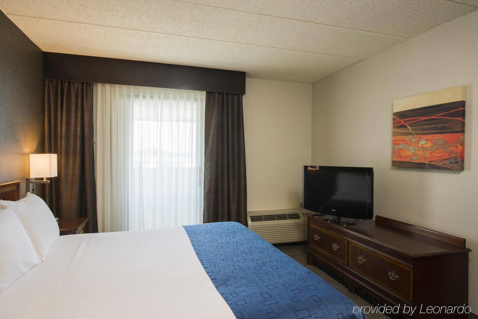 Holiday Inn Express Hotel & Suites Philadelphia - King Of Prussia By Ihg Exterior foto